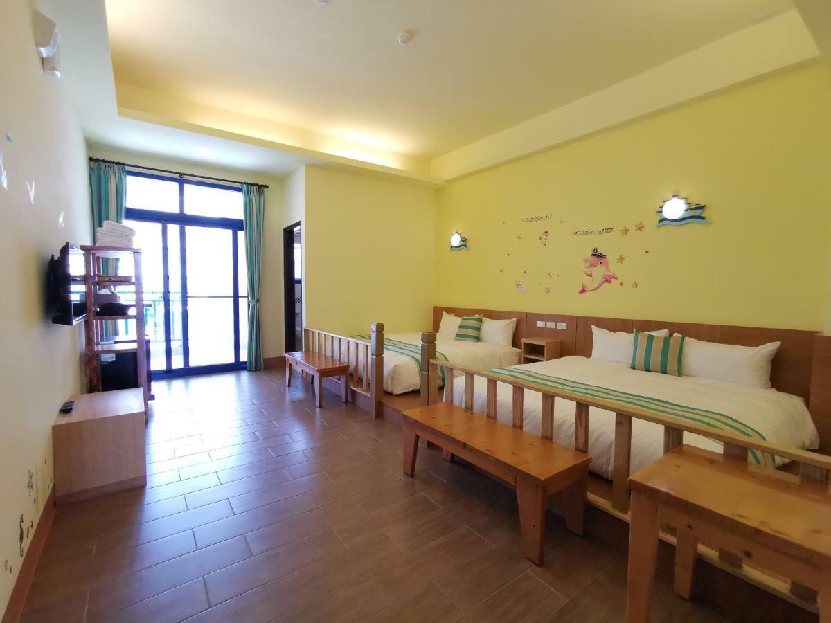 Love Ocean & Happy Bay Homestay Donggang Luaran gambar
